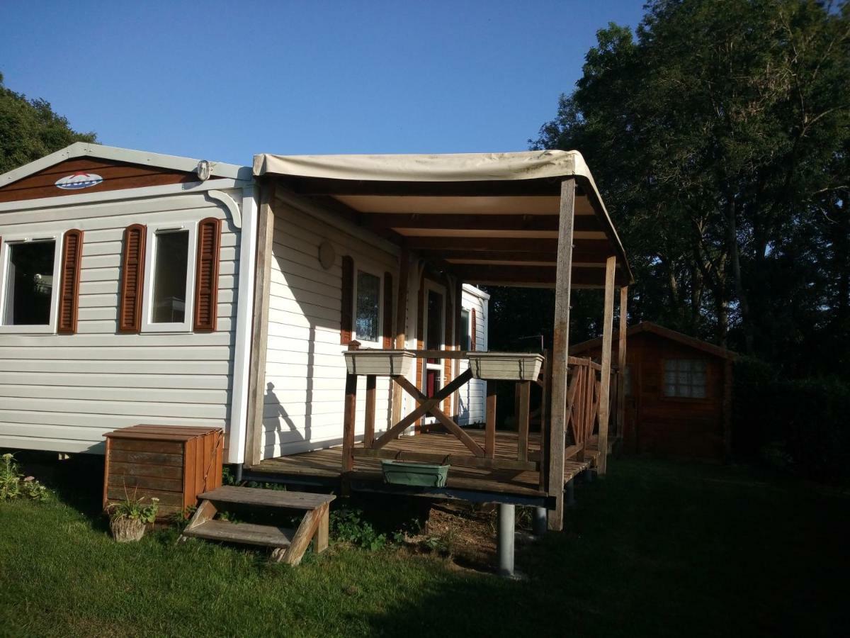 Le Bois Jahan Camping Brunelles